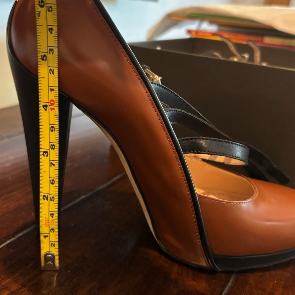 NIB Bally Whiskey Calf Heel Size 7.5 - Picture 6 of 9